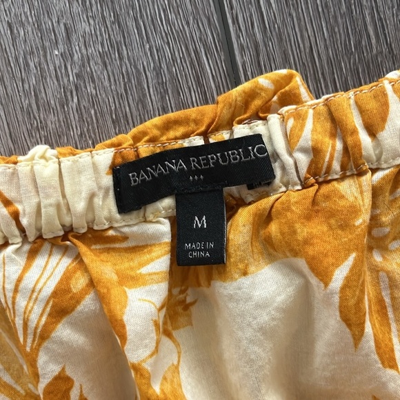 Banana Republic Yellow Ruffled Crop Tank Top medium - Picture 3 of 4